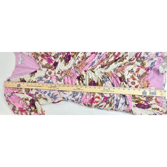 Adelyn Rae Abbie Satin Mini Dress White Pink Floral Ruffled Ruched Feminine M - Picture 7 of 9